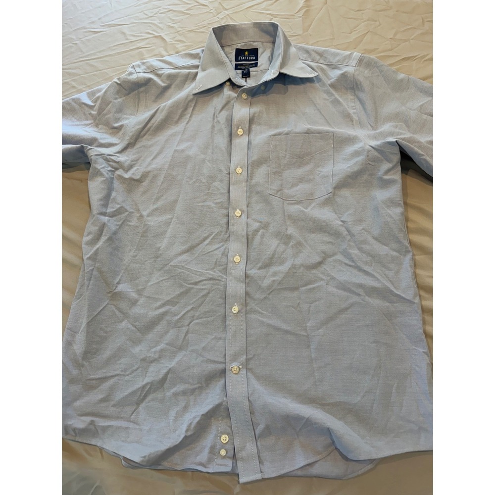 Stafford Travel Mens Light Blue Wrinkle Free Oxford Dress Shirt 16.5 32-33 L/S